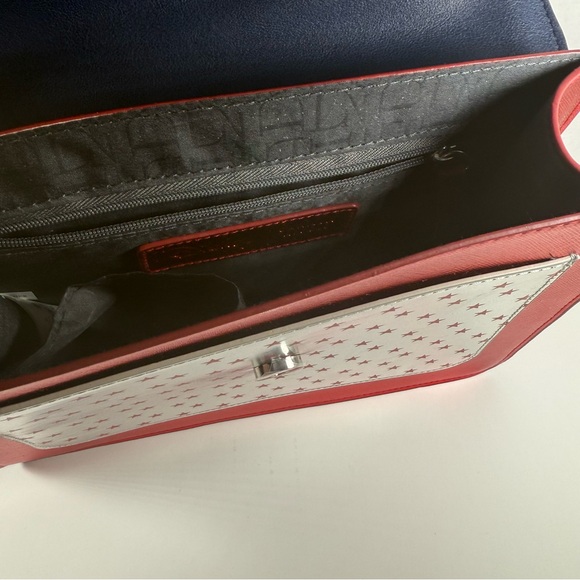 Danielle Nicole  Captain America Bag Crossbody - Picture 6 of 12